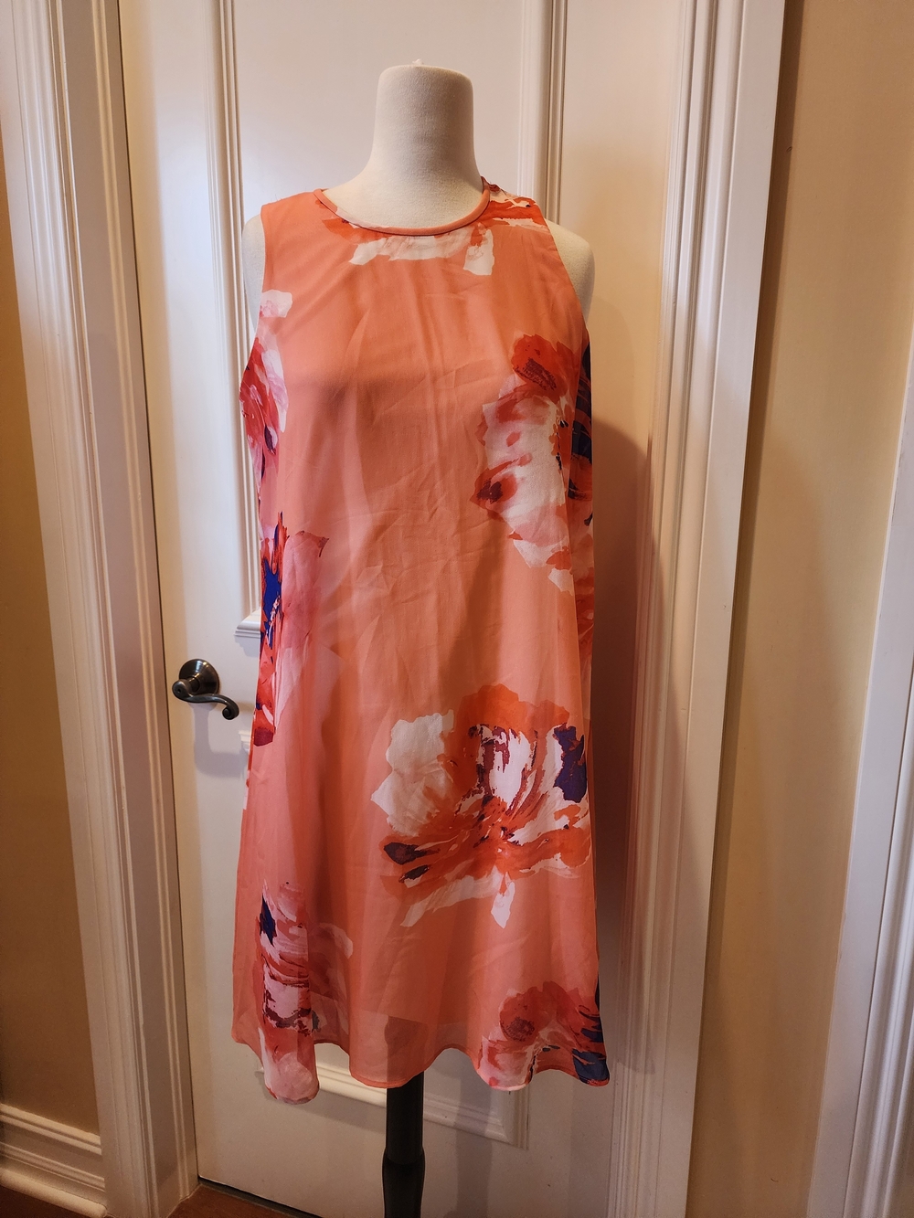 Sleeveless Coral Floral Shift Dress